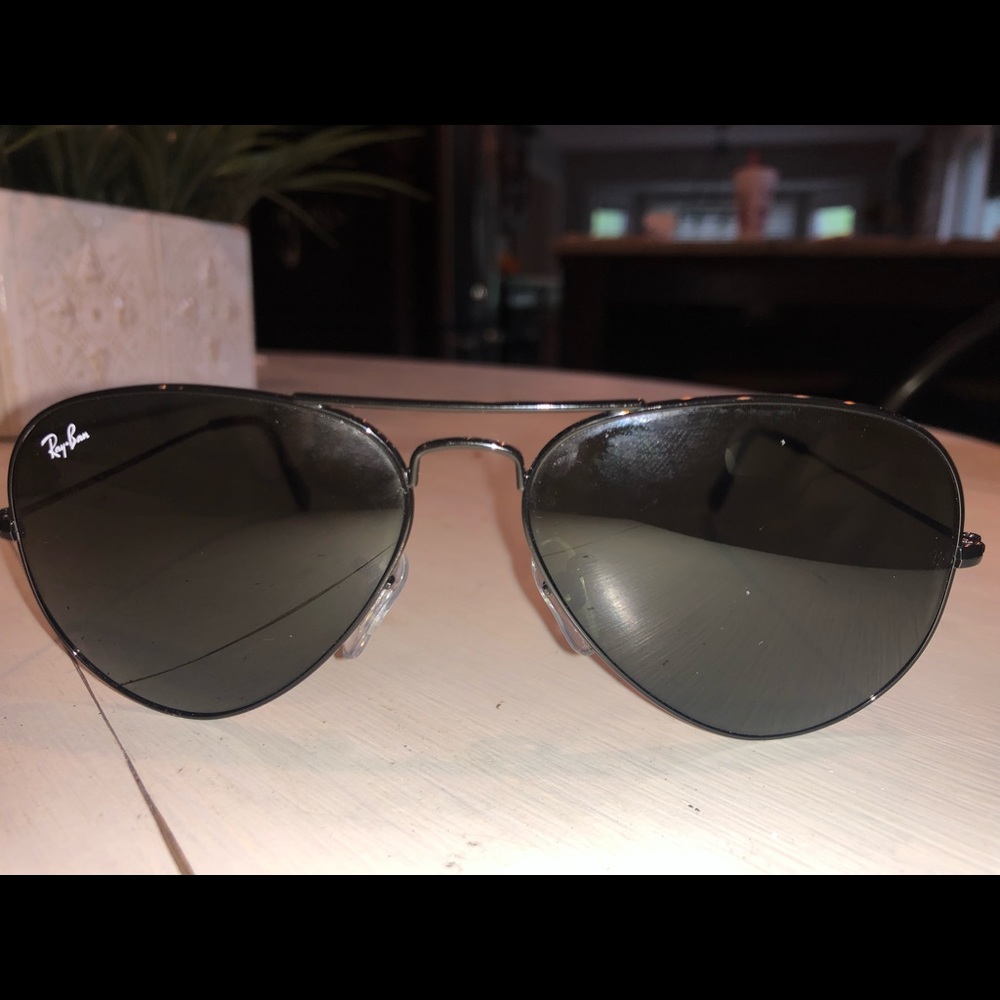 All black ray ban aviators, worn twice, brand new! - Picture 6 of 6